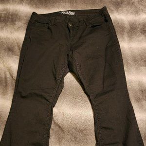 Old Navy rockstar boot cut jeans size 18